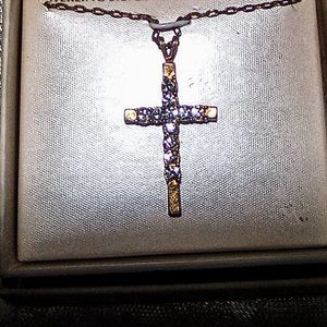 Dainty Cross Necklace